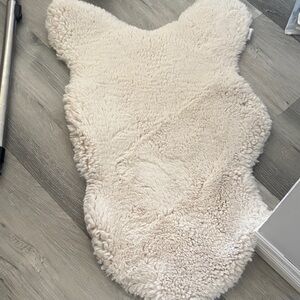 Cream Sheepskin Rug
